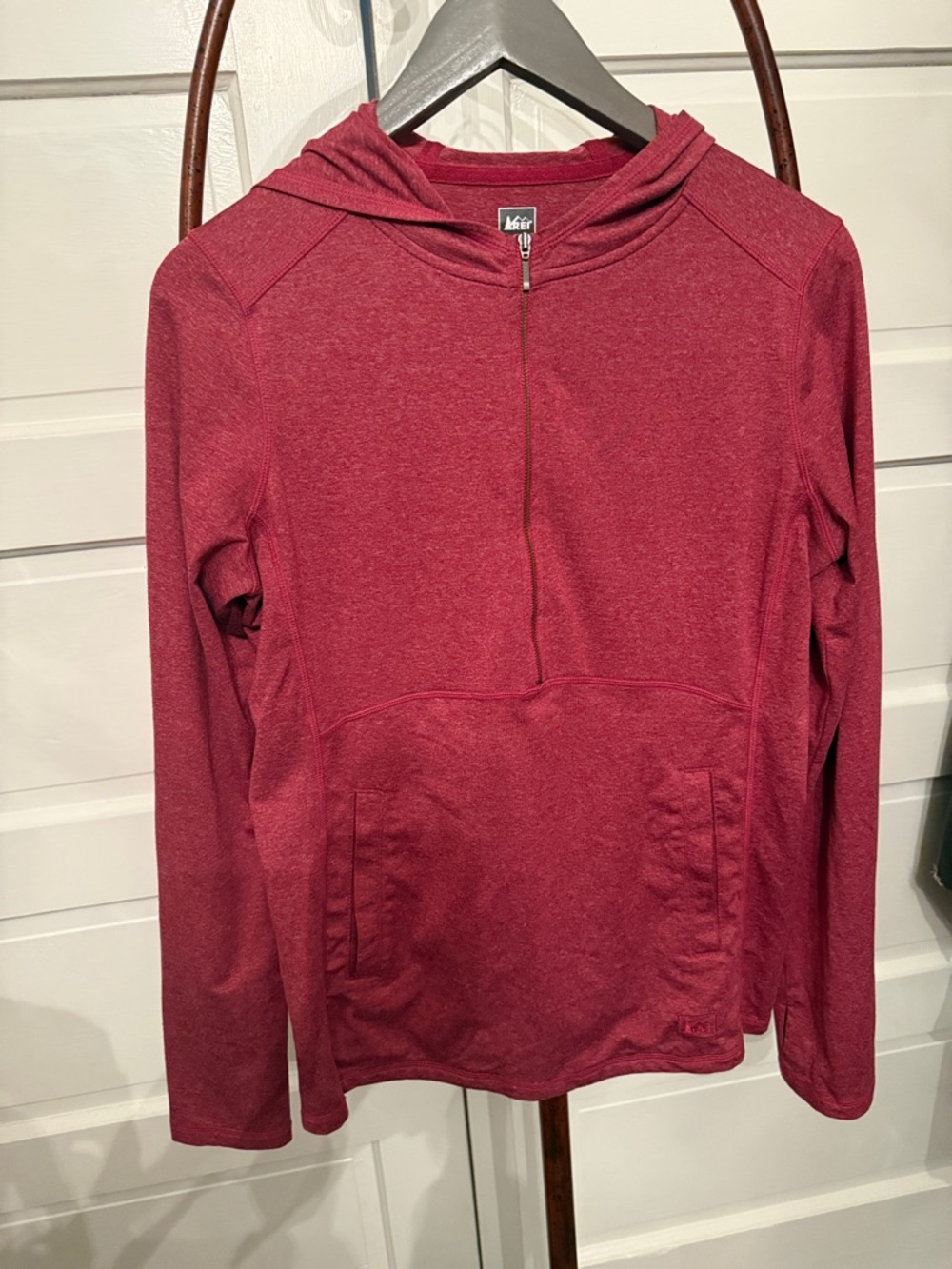 REI Women’s Lightweight Performance Hoodie Pullover Red Athleisure M